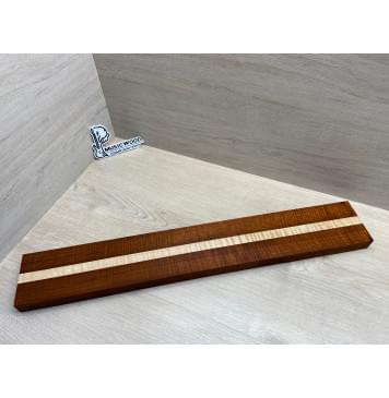 Клён Волнистый Печёный 180гр/Клён Белый Явор, Волнистый заготовка для переклеенного грифа электрогитары Радиал А Волна ААА 30х(42-19-42)х690 мм - из 3х частей (присутствуют сучки)-0