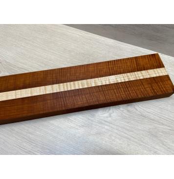 Клён Волнистый Печёный 180гр/Клён Белый Явор, Волнистый заготовка для переклеенного грифа электрогитары Радиал А Волна ААА 30х(42-19-42)х690 мм - из 3х частей (присутствуют сучки)-17