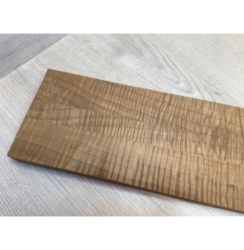 Клён Волнистый Печёный 180гр заготовка грифа для Безголовой гитары Радиал А Волна ААА 25х(49-25.5-49)х637 мм - из 3х частей (присутствуют сучки)-5