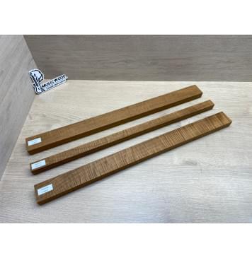 Клён Волнистый Печёный 180гр заготовка грифа для Безголовой гитары Радиал А Волна ААА 25х(49-25.5-49)х637 мм - из 3х частей (присутствуют сучки)-13