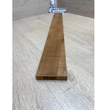 Клён Волнистый Печёный 180гр заготовка накладки для электрогитары Радиал А Волна ААА 11х63-54х550 мм-2