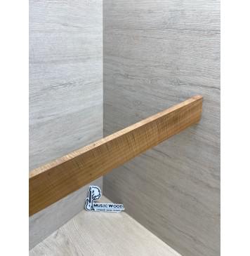 Клён Волнистый Печёный 180гр заготовка накладки для электрогитары Радиал А Волна ААА 11х63-54х550 мм-10