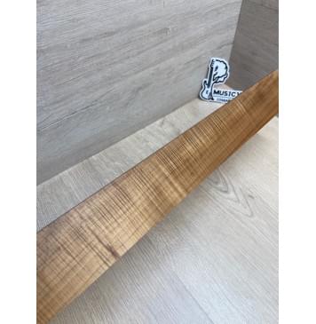 Клён Волнистый Печёный 180гр заготовка накладки для электрогитары Радиал А Волна ААА 11х63-54х550 мм-11