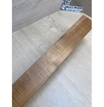 Клён Волнистый Печёный 180гр заготовка накладки для электрогитары Радиал А Волна ААА 11х63-54х550 мм-0