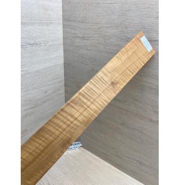 Клён Волнистый Печёный 180гр заготовка накладки для электрогитары Радиал А Волна ААА 9х61-52х510 мм (Уценка-сучки)-16