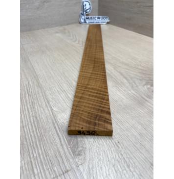 Клён Волнистый Печёный 180гр заготовка накладки для электрогитары Радиал А Волна ААА 9.5х54.5-48х535 мм (Уценка-сучки)-4