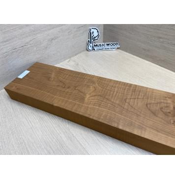 Клён Волнистый Печёный 180гр заготовка для грифа электрогитары Тангент А Волна А 47х138х740 мм (Уценка-сучки)-12