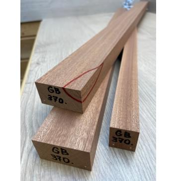 Сапели заготовка грифа для бас-гитары Радиал ААА 26х(46.5-23-46.5)х865 мм - из 3х частей-3