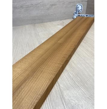 Клён Печёный 180гр заготовка для грифа электрогитары Радиал АА 23х(44.5-18.5-44.5)х710 мм - из 3х частей-6