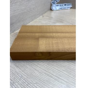 Клён Печёный 180гр заготовка для грифа электрогитары Радиал АА 26х(44-18.5-44)х720 мм - из 3х частей-3