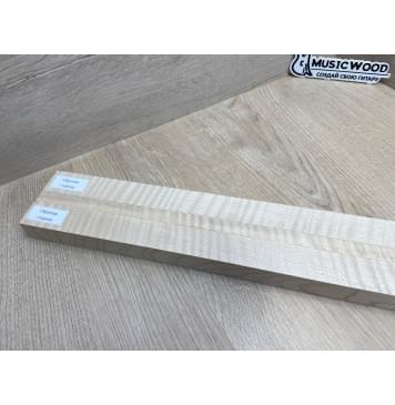 Клён Белый Явор, Волнистый заготовка грифа для безголовой гитары Радиал ААА Волна ААА 26х(27-13-27)х615 мм, из 3х частей-17