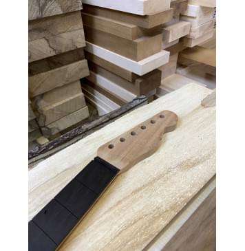 Фрезеровка грифа для электрогитары-28