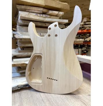 Фрезеровка корпуса электро / бас-гитары-22
