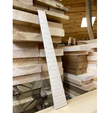 Фрезеровка накладки для гитары-6