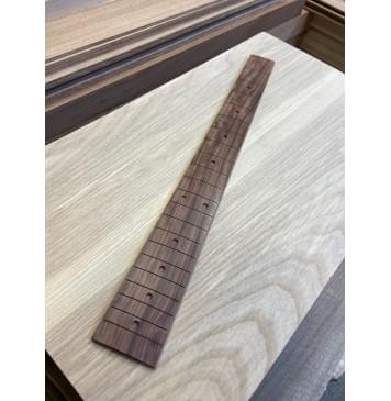 Фрезеровка накладки для гитары-81