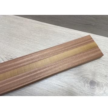 Сапели/Клён Печёный 180 гр/Сапели заготовка для переклеенного грифа безголовой гитары Радиал АА 28х(34,5-20-34,5)х590 мм (из 3х частей)-1