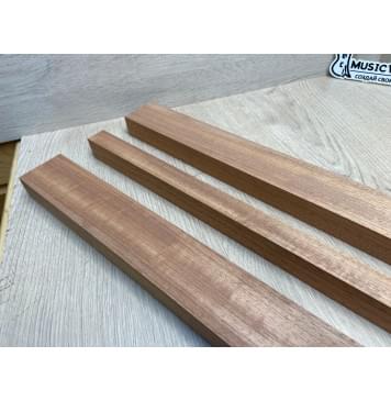 Махагон Американский Гондурас заготовка грифа электрогитары Радиал ААА 26х(48-22-48)х720 мм - из 3х частей-7