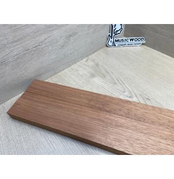 Махагон Гондурасский заготовка грифа электрогитары Радиал А 26х(45-22-45)х730 мм - из 3х частей-2