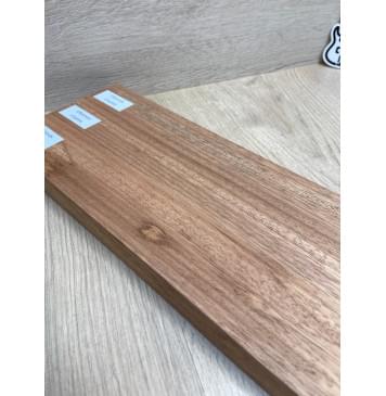 Махагон Гондурасский заготовка грифа электрогитары Радиал АА 26х(47-22-47)х725 мм - из 3х частей (Уценка-потемнения)-9