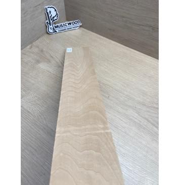 Клён Белый заготовка накладки для электрогитары Тангент АА 7х80х525 мм-11