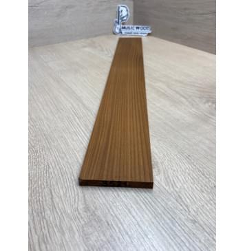 Клён Печёный 180 гр заготовка накладки для электрогитары Радиал АА 9х73х560 мм-1