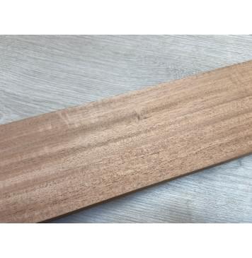 Махагон Африканский Кая, заготовка грифа, Радиал А, 46,4х100х805 мм (уценка - сучки)-9