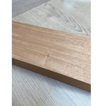 Махагон Африканский Кая, заготовка грифа, Радиал А, 46х100х820 мм (уценка - сучки)-12