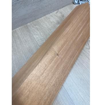 Махагон Африканский Кая, заготовка грифа, Радиал А, 46х100х820 мм (уценка - сучки)-11