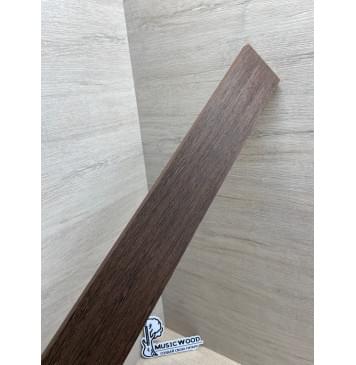 Венге заготовка накладки для электрогитары Радиал АА 9х(77.5-65.5)х554 мм-6