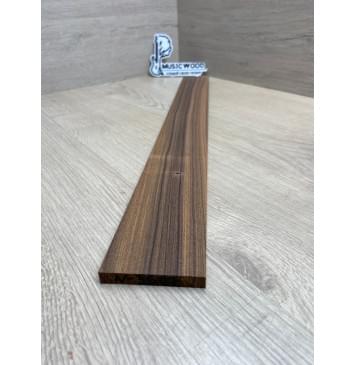 Палисандр Бразильский Сантос заготовка накладки для электрогитары Радиал А 8х64-60х546 мм-1