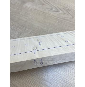 Клён Белый Явор, Волнистый заготовка грифа для электрогитары Радиал АА Волна ААА 21х82х725 мм (Уценка-два сучка на пятке грифа с одной стороны)-2