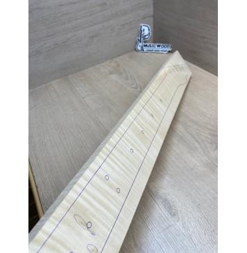Клён Белый Явор, Волнистый заготовка грифа для электрогитары Радиал АА Волна ААА 21х82х725 мм (Уценка-два сучка на пятке грифа с одной стороны)-7