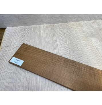 Клён Волнистый Печёный 180гр заготовка накладки для электрогитары Радиал А Волна АА 8.8х75х565 мм-18