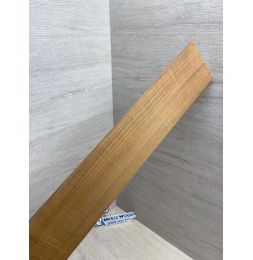 Клён Волнистый Печёный 180гр заготовка накладки для электрогитары Радиал А Волна АА 8.8х75х565 мм-19