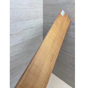 Клён Волнистый Печёный 180гр заготовка накладки для электрогитары Радиал А Волна АА 8.8х75х565 мм-9