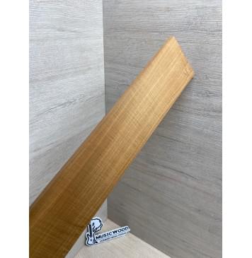 Клён Волнистый Печёный 180гр заготовка накладки для электрогитары Радиал АА Волна А 8.3х75х565 мм-11