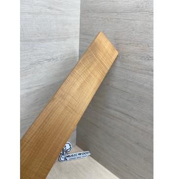 Клён Волнистый Печёный 180гр заготовка накладки для электрогитары Радиал АА Волна АА 8.5х75х565 мм-7