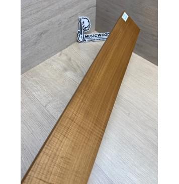 Клён Волнистый Печёный 180гр заготовка накладки для электрогитары Радиал АА Волна АА 8.5х75х565 мм-10