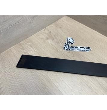 Эбен Чёрный заготовка накладки для электрогитары Радиал АА 7,5(6,5)х67-54х535 мм-1
