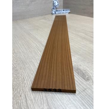 Клён Печёный 180гр заготовка накладки для электрогитары Радиал А 7.2х70х550 мм-1