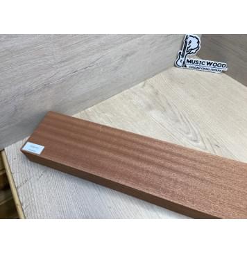 Сапели заготовка грифа электрогитары Радиал АА 45х102х745 мм (Уценка-сучок)-8