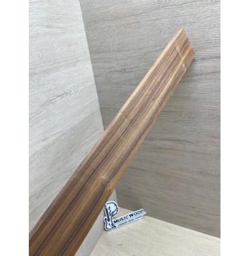 Палисандр Бразильский Сантос заготовка накладки для электрогитары Радиал А 8х64-56х517 мм (уценка - сучки)-11