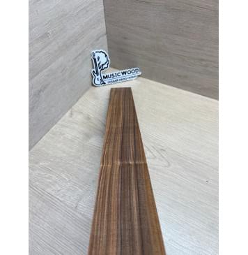 Палисандр Бразильский Сантос заготовка накладки для электрогитары Радиал А 8х63-54х515 мм (уценка - сучки)-12