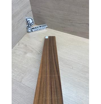 Палисандр Бразильский Сантос заготовка накладки для электрогитары Радиал А 8х63-54х515 мм (уценка - сучки)-14