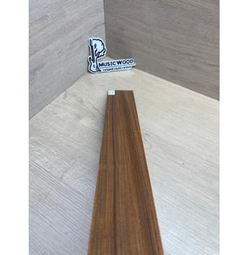 Палисандр Бразильский Сантос заготовка накладки для электрогитары Радиал А 8х65-57х515 мм (уценка - сучки)-17