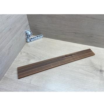 Палисандр Бразильский Сантос заготовка накладки для электрогитары Радиал А 8,5х68-56х510 мм (уценка - сучки)-0