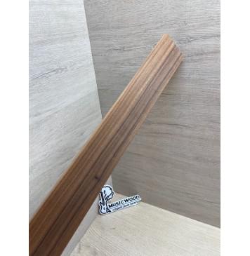 Палисандр Бразильский Сантос заготовка накладки для электрогитары Радиал А 8,5х68-56х510 мм (уценка - сучки)-11