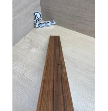 Палисандр Бразильский Сантос заготовка накладки для электрогитары Радиал А 8,5х68-56х510 мм (уценка - сучки)-8