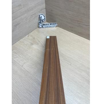 Палисандр Бразильский Сантос заготовка накладки для электрогитары Радиал АА 8,5х63-55х510 мм (уценка - сучки)-16