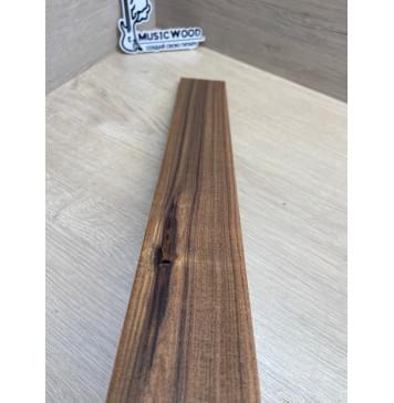 Палисандр Бразильский Сантос заготовка накладки для электрогитары Радиал А 8,5х65-58х510 мм (уценка - сучки)-9